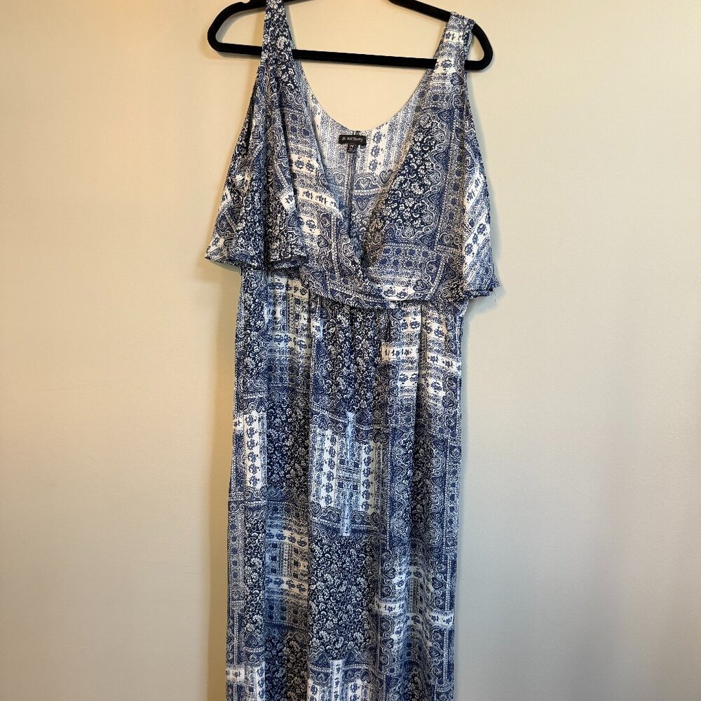 & HARMONY PAISLEY DRESS IN SIZE 2XL